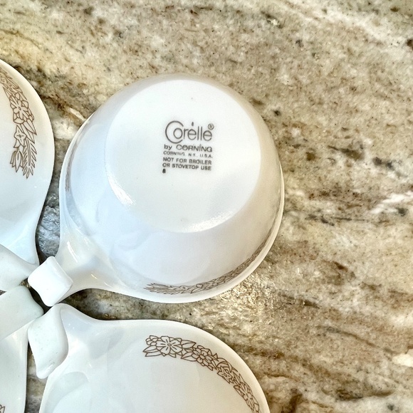 4 Vintage Corelle Woodland Coffee Tea Mugs Cups Hook Open Handle Brown & White - Picture 5 of 7